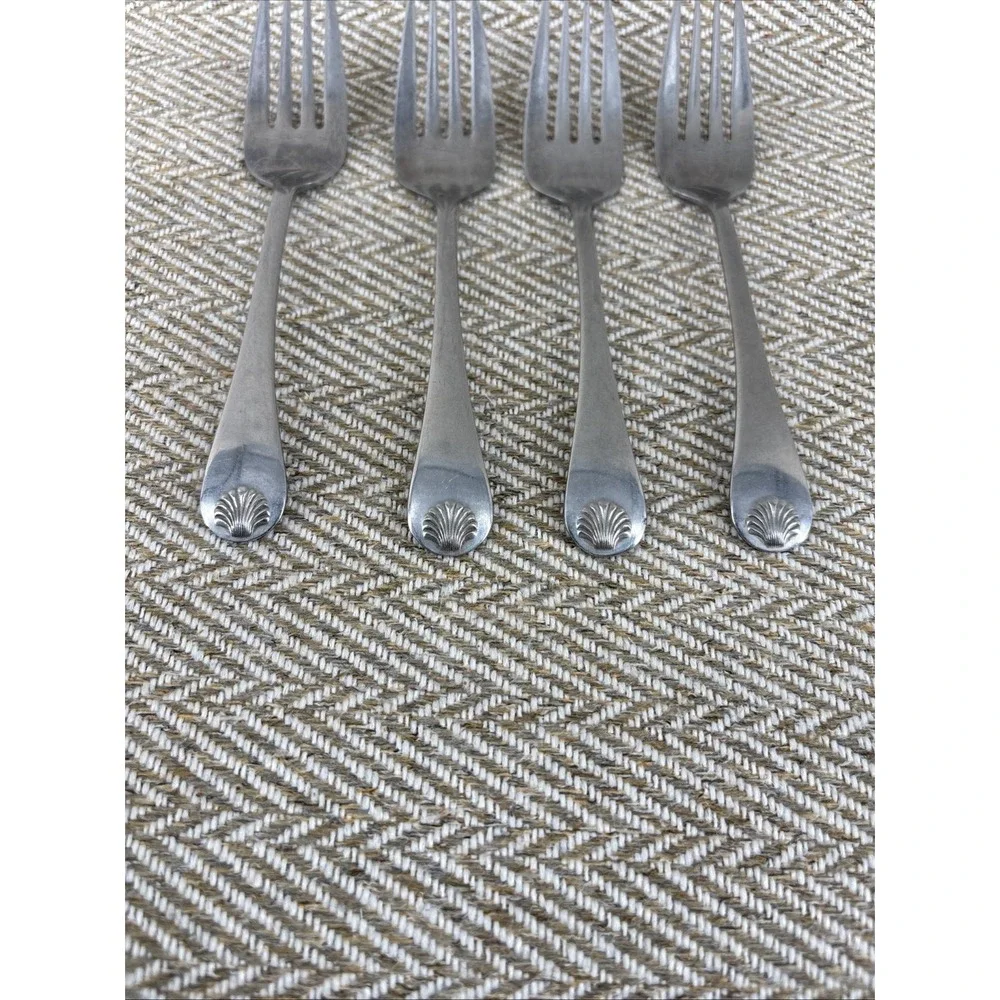 Reed & Barton Seychilles Seashell 4 Salad Forks